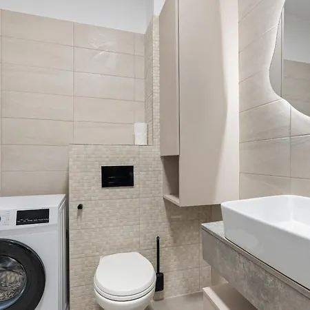 In Dimri Resident Ghencea Appartement