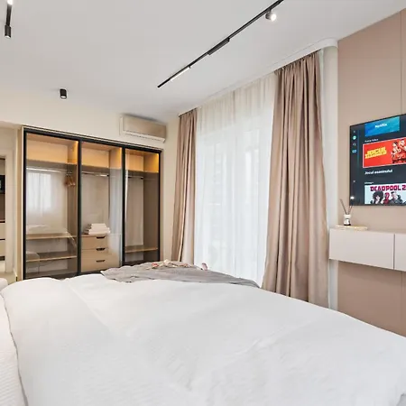 Apartment In Dimri Resident Ghencea *