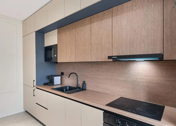 In Dimri Resident Ghencea Bucharest