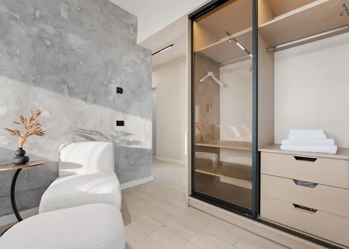 In Dimri Resident Ghencea Apartamento