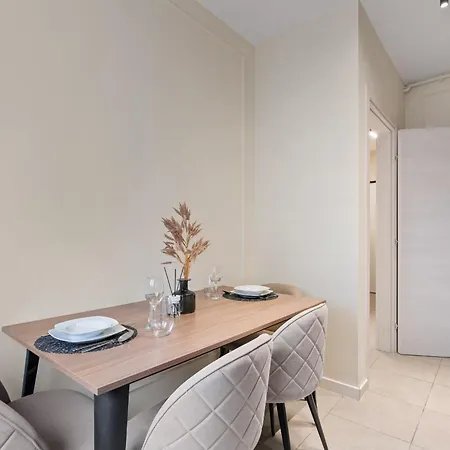 In Dimri Resident Ghencea Βουκουρέστι