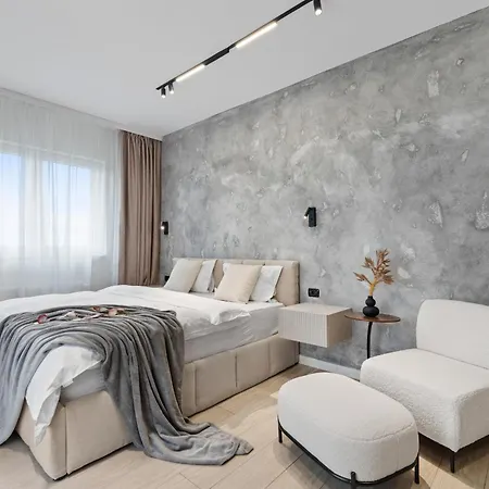 In Dimri Resident Ghencea *